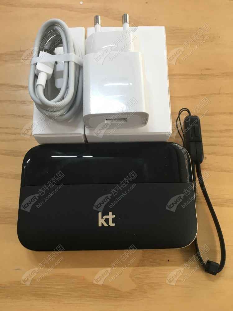 火箭网络~随身WIFI！家用光纤网络（礼品多多，赠不停）！先付卡！各种通讯业务进行中~