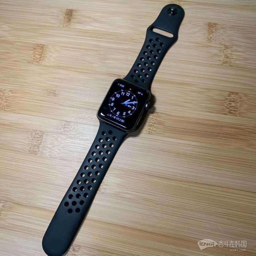 已出出自用applewatchs3苹果手表3代耐克版42mm
