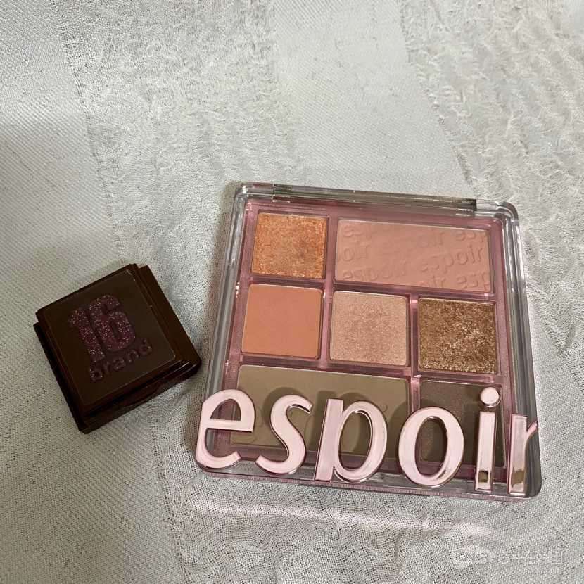 出售二手espoir眼影盘