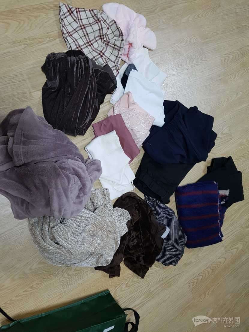 很多衣服打包一万处理