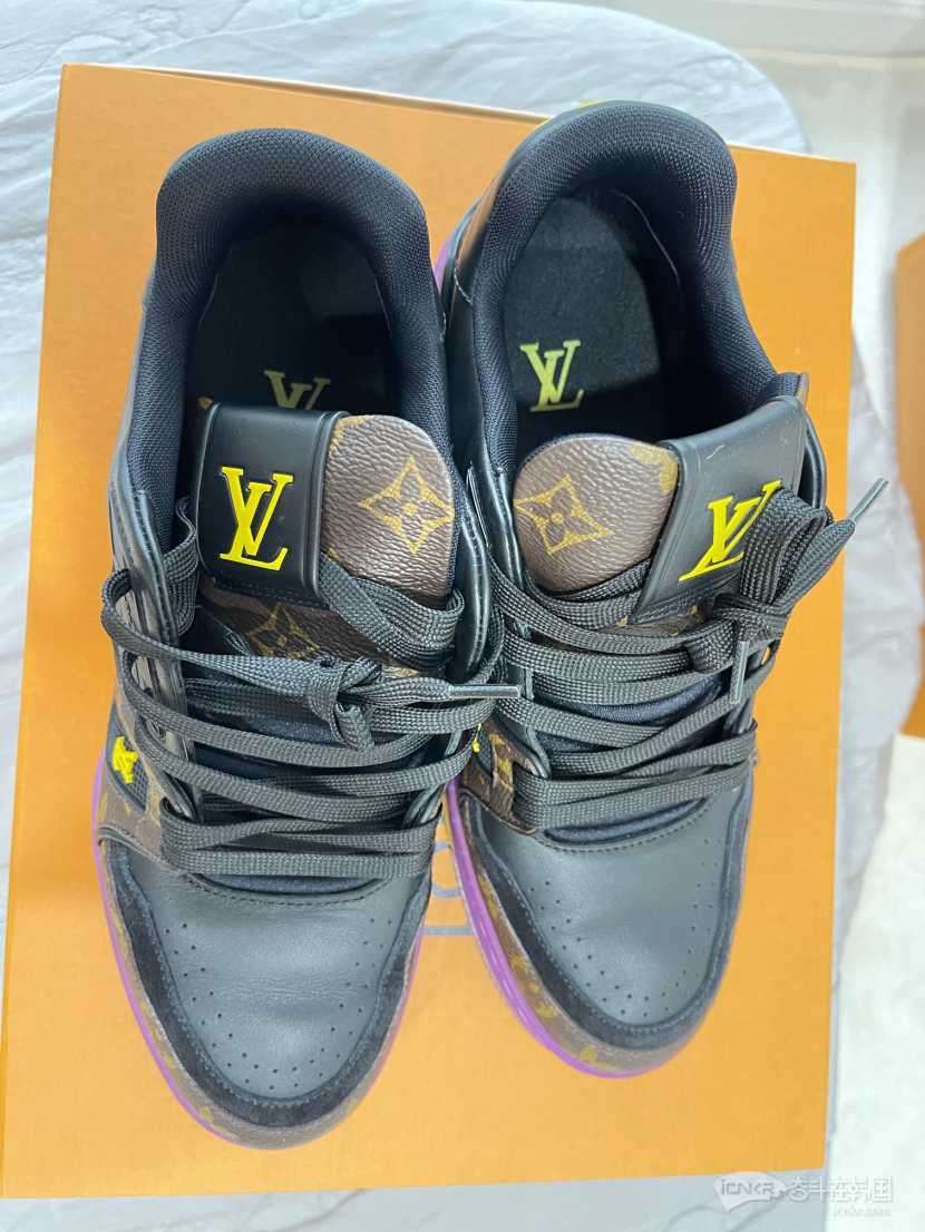 lv男款trainer休闲板鞋