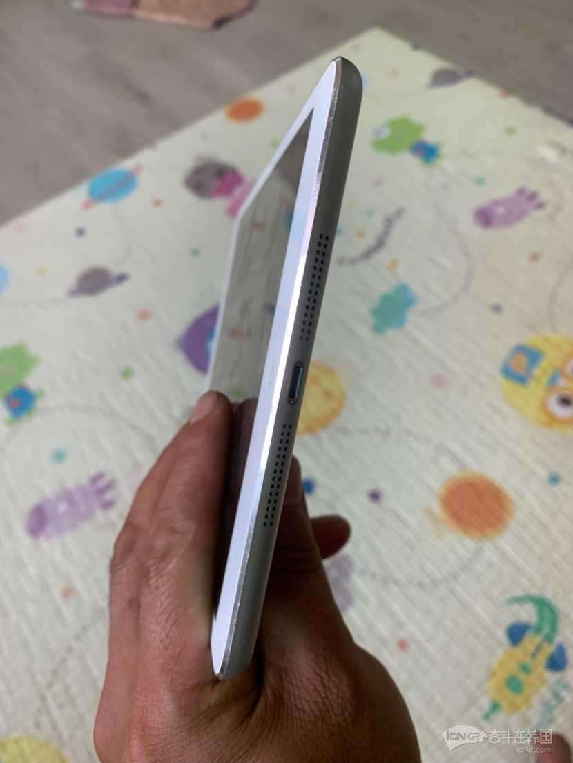 出平板苹果迷你1代