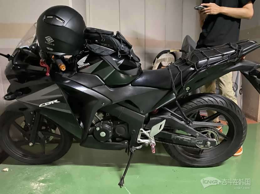 本田cbr125r出售