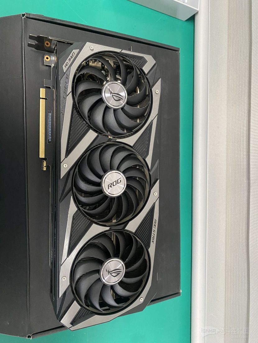 二手猛禽3090-24g 还有1年半官方质保 个人升级4090 卡 嗷嗷版正-跳蚤