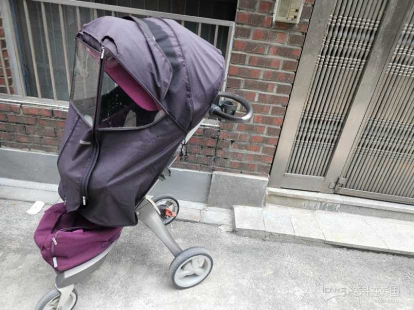 免費(fèi)送嬰兒車