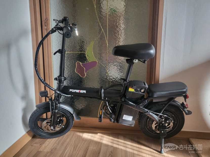 出9.9新电动自行车…秃山自取！有意者私信…