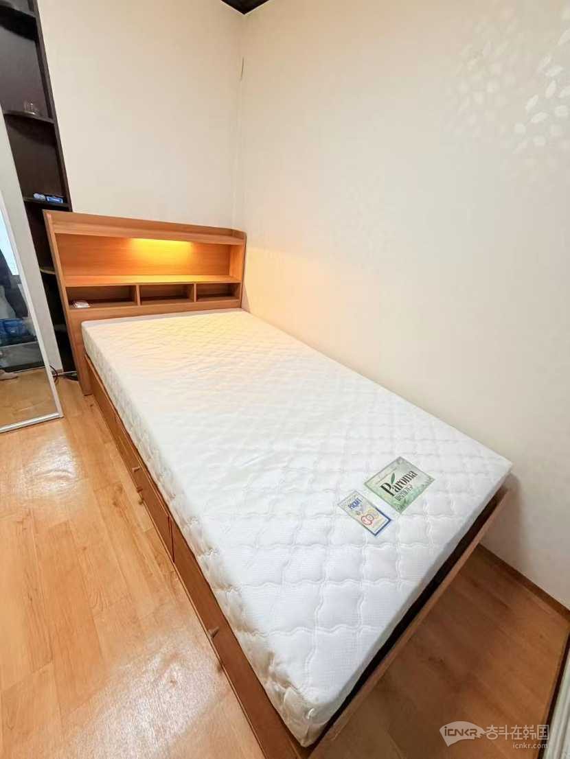 家具出售给钱就卖